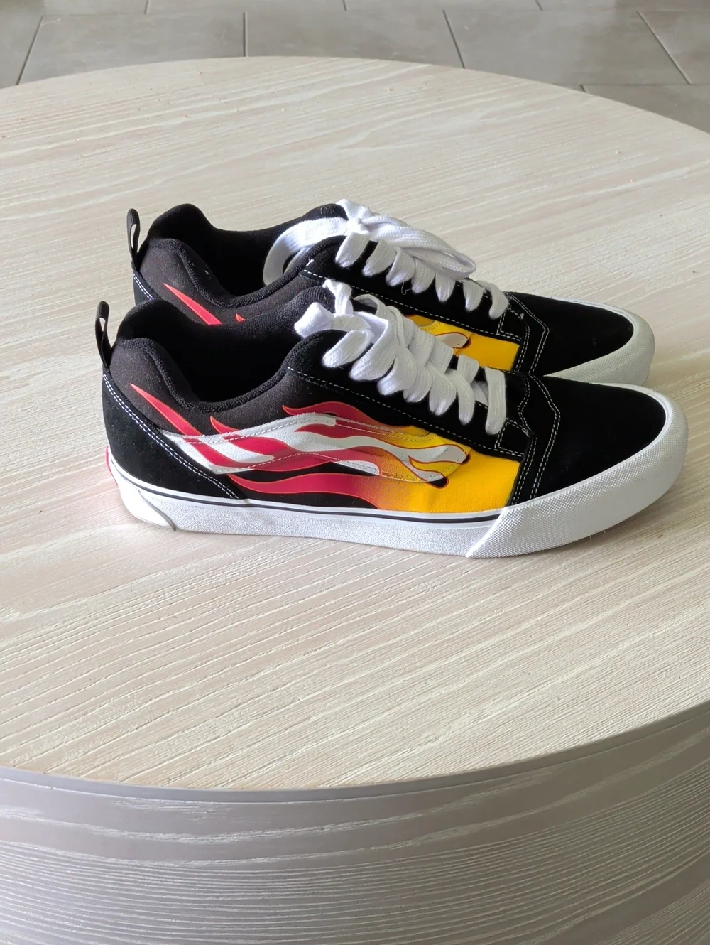 Van's Old Skool Flame Colorway
